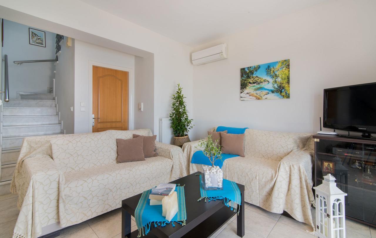 Coastal Paradise Found - Komis' Private Pool Retreat Ajos Nikolaos Zewnętrze zdjęcie